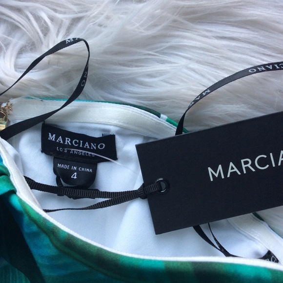 NWT Marciano Tahitian Palm Crop Top - Picture 10 of 11